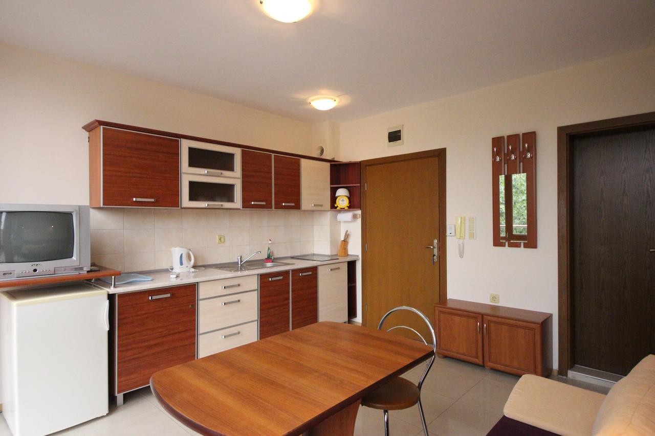 Eden - Menada Apartments Солнечный берег Экстерьер фото